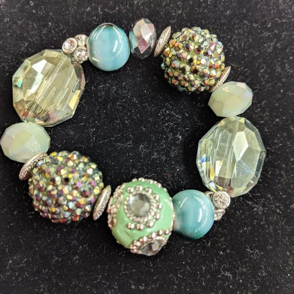 Ladies costume bracelet - Picture 4 of 4